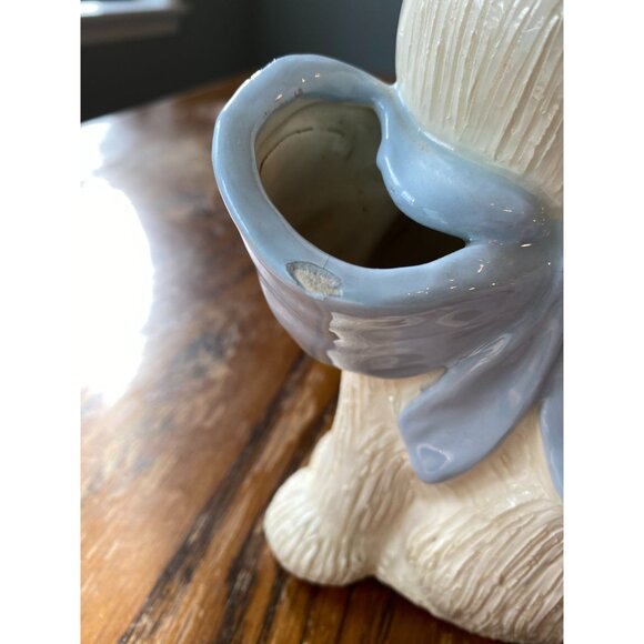 Vintage Hedi Schoop Hollywood CA Ceramic Cat Figurine With Blue Bow & Bells - Picture 5 of 7